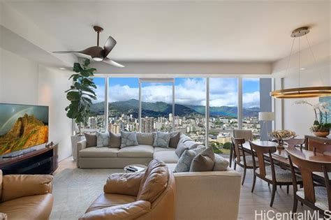 888 Kapiolani Blvd Ph 4501, Honolulu, HI 96813 .